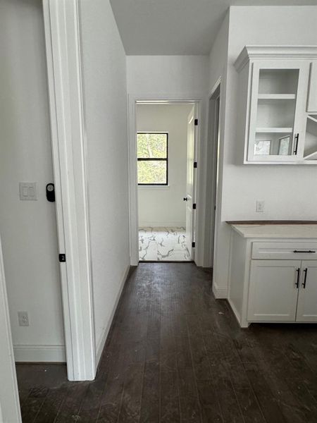 Spacious, unfurnished interior of a new home in , Humble (Image 15).