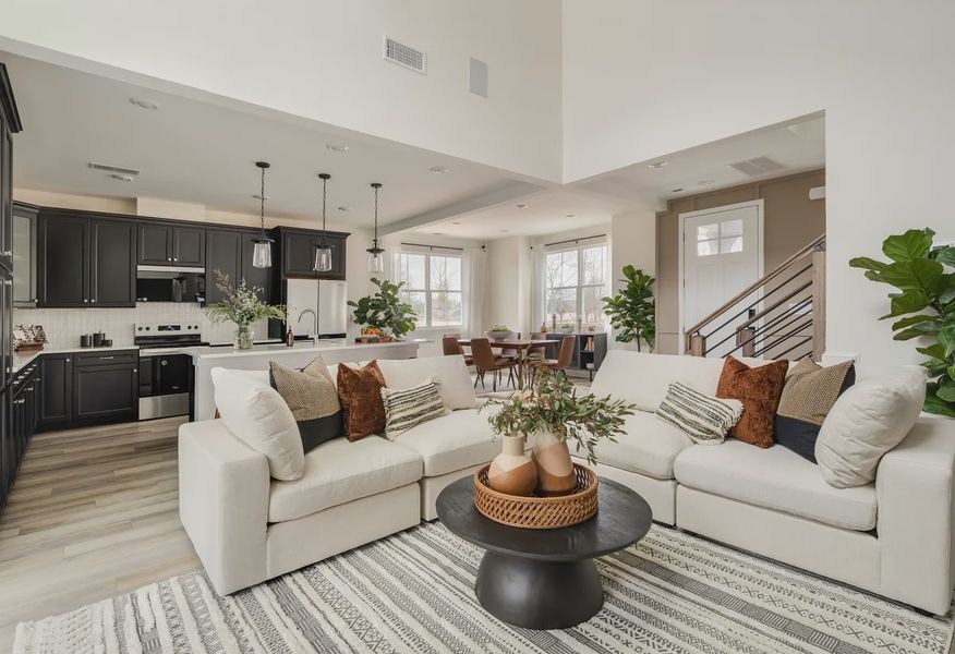 Catena Model Living Room - 4 of 10