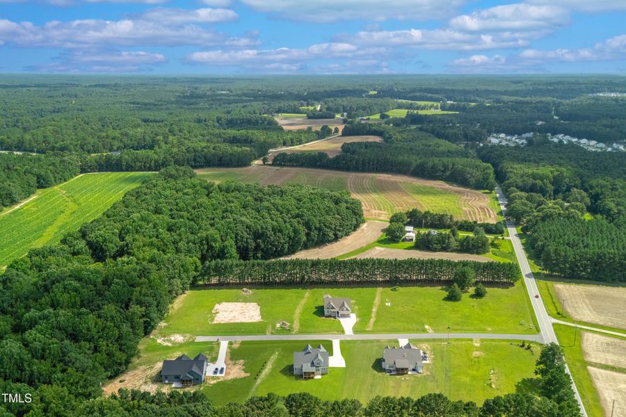 FACB9B04-3950-412C-A1BB-ACFF7C55DB3A FACB9B04-3950-412C-A1BB-ACFF7C55DB3A