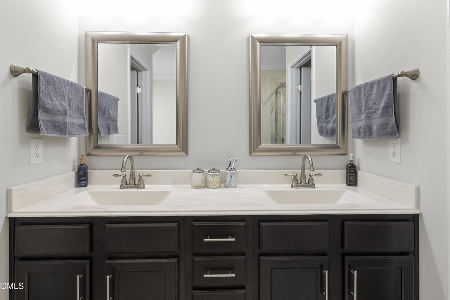 191_hazelwood_road_bathroomA_1 191_hazelwood_road_bathroomA_1