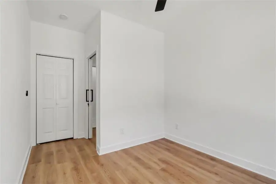 Spacious, unfurnished interior of a new home in , Union City (Image 31). Spacious, unfurnished interior of a new home in , Union City (Image 31).