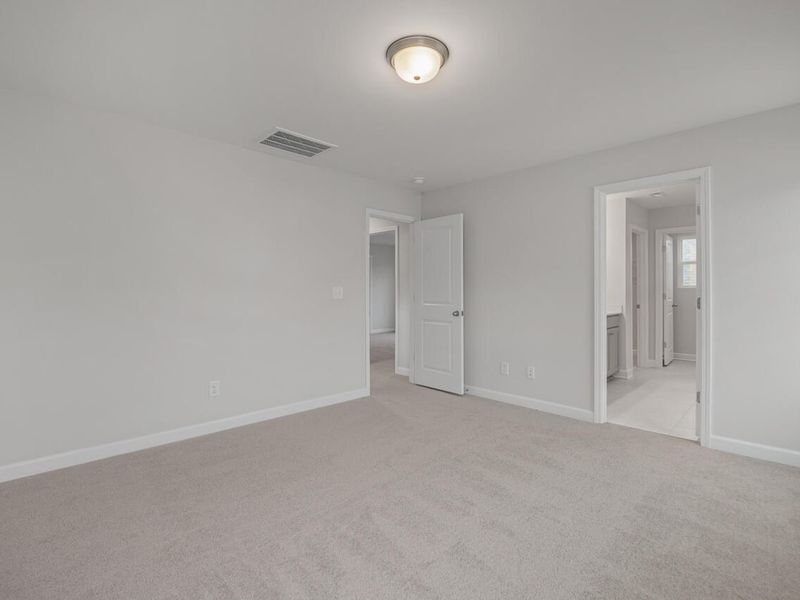 Spacious, unfurnished interior of a new home in Gregory Village, Lillington (Image 17). Spacious, unfurnished interior of a new home in Gregory Village, Lillington (Image 17).