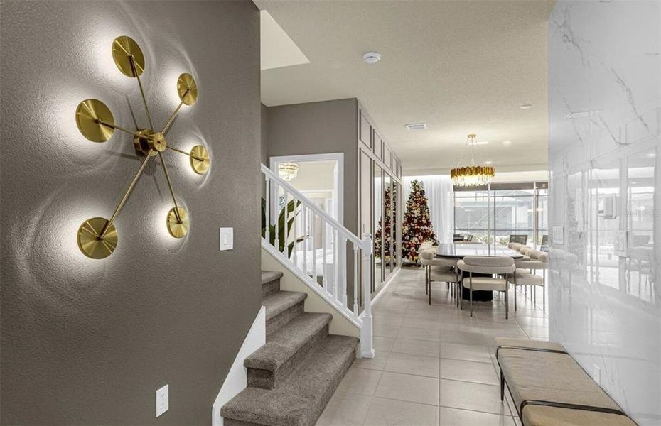 Spacious, unfurnished interior of a new home in , Davenport (Image 19).