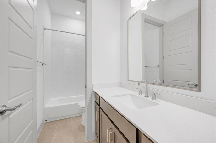 2nd Bathroom