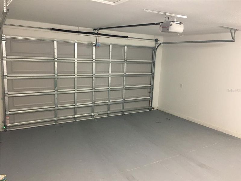 Spacious, unfurnished interior of a new home in , Brooksville (Image 16).