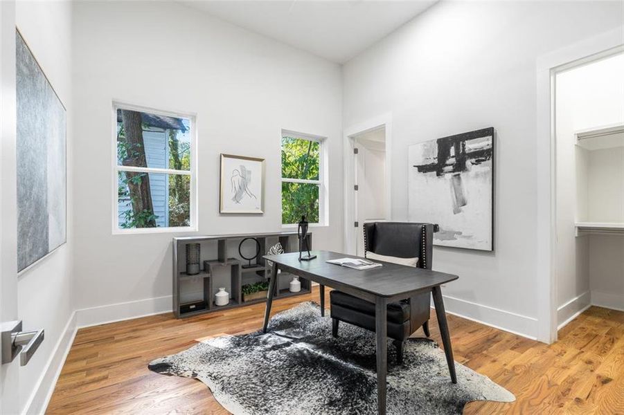 Furnished interior view inside a new home in , Atlanta (Image 12). Furnished interior view inside a new home in , Atlanta (Image 12).