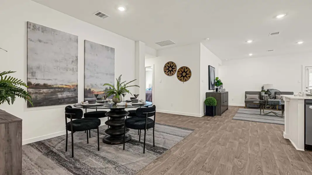 Furnished interior view inside a new home in Holly Ridge, Rosenberg (Image 11).