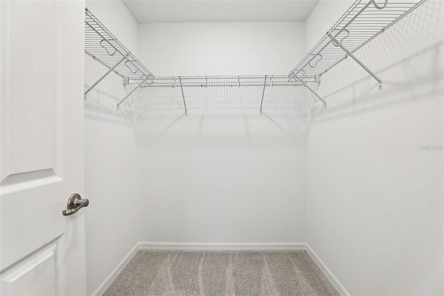 Spacious, unfurnished interior of a new home in Trinity Place, St. Cloud (Image 13).