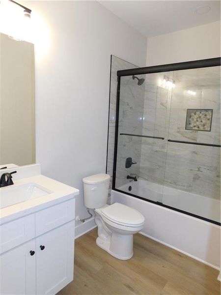 Furnished interior view inside a new home in , Dahlonega (Image 10).