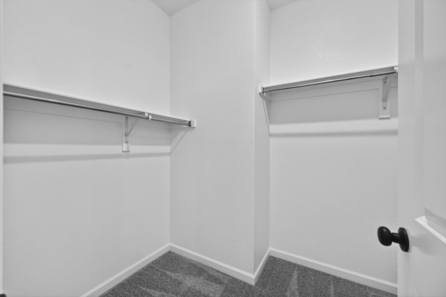 Spacious, unfurnished interior of a new home in Macanta, Castle Rock (Image 23). Spacious, unfurnished interior of a new home in Macanta, Castle Rock (Image 23).