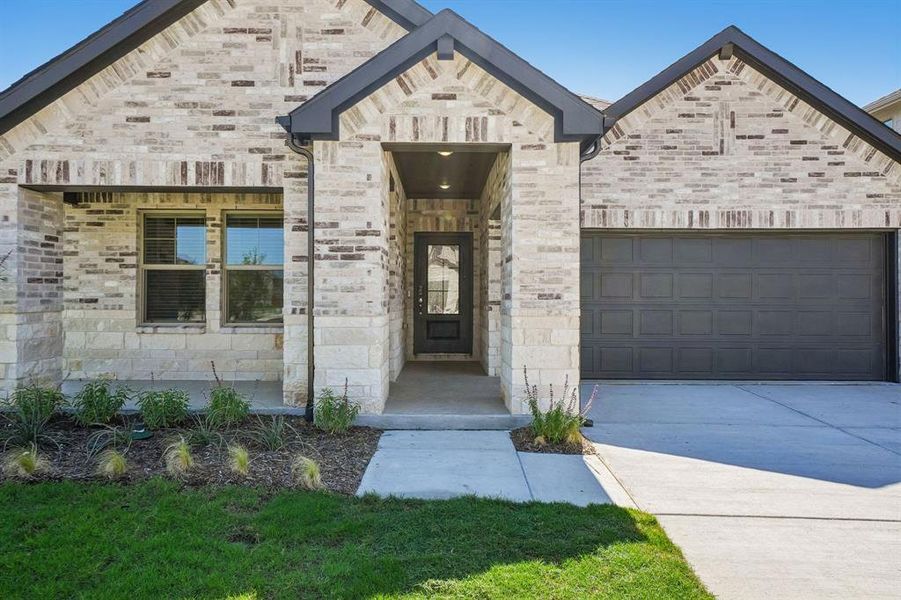 Image 33 of a home in Stella Hills.