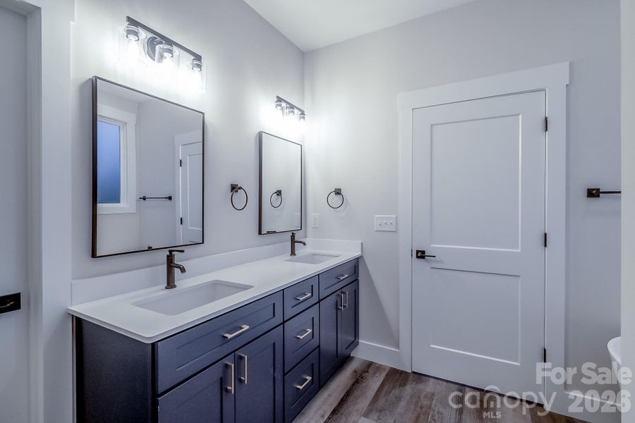 Furnished interior view inside a new home in , Gastonia (Image 5).