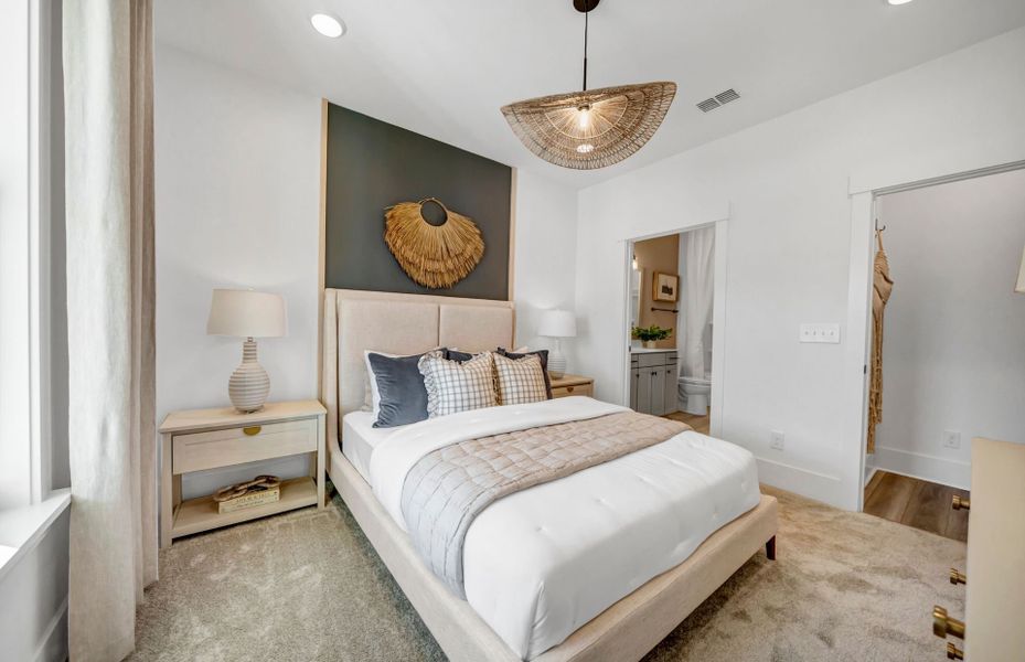 Representative furnished interior of a home built from the Prestige by Pulte Homes in Oakleaf Chase, Blythewood (Image 8).