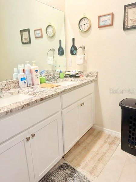 Furnished interior view inside a new home in , Winter Haven (Image 15).