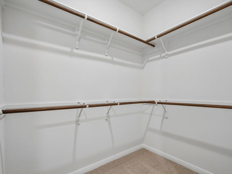Spacious, unfurnished interior of a new home in Eastern Wells, Jarrell (Image 7).