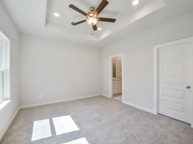 Spacious, unfurnished interior of a new home in Windmill Estates, Magnolia (Image 26). Spacious, unfurnished interior of a new home in Windmill Estates, Magnolia (Image 26).
