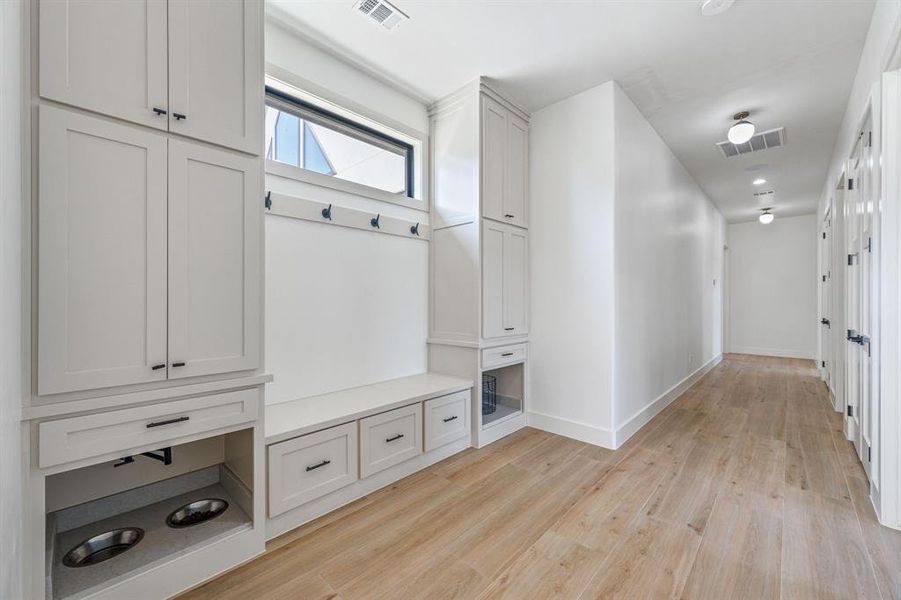 Furnished interior view inside a new home in , Pelican Bay (Image 5).