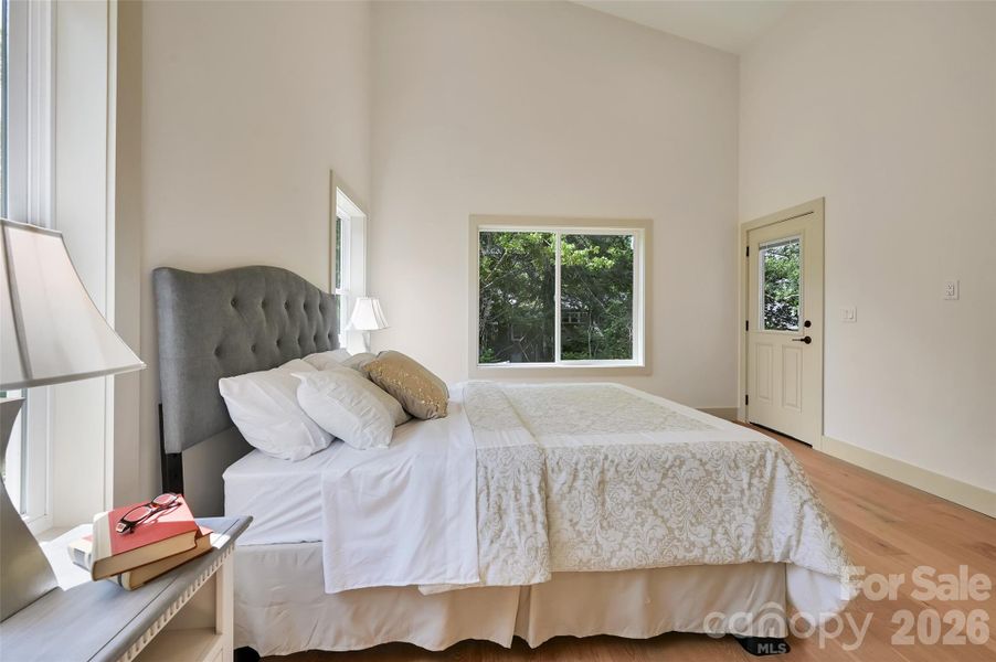 Main level primary with ensuite with deck access