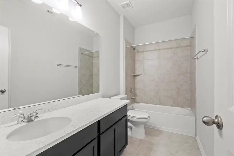 Image 11 of a home in The Woodlands Hills.