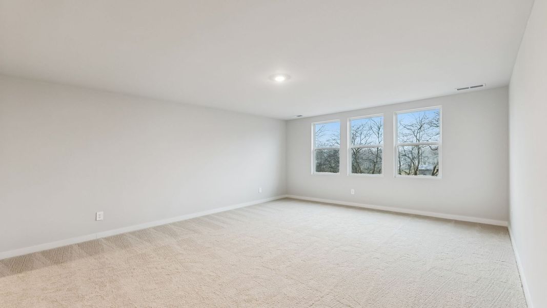 Representative unfurnished interior of a home built from the Stonebrook II by D.R. Horton in Harvest Point, Spring Hill (Image 53). Representative unfurnished interior of a home built from the Stonebrook II by D.R. Horton in Harvest Point, Spring Hill (Image 53).