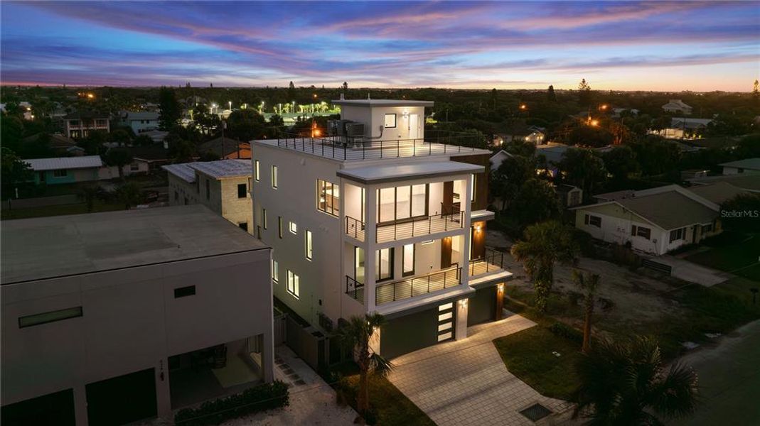 Exterior details and patio area of a home in , New Smyrna Beach (Image 44).