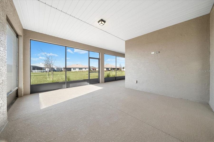 Exterior details and patio area of a home in , Ocala (Image 24).