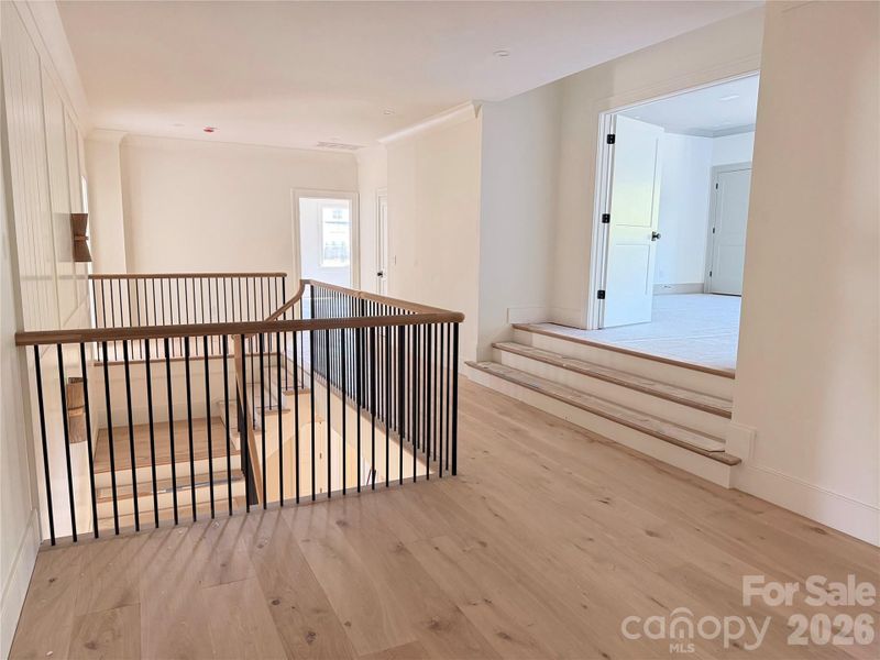 Spacious, unfurnished interior of a new home in , Davidson (Image 15).