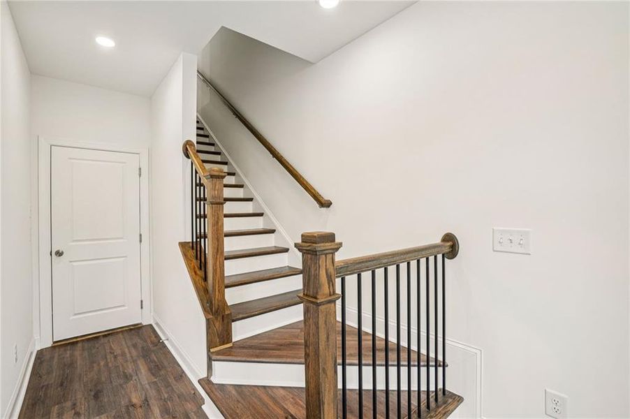 Spacious, unfurnished interior of a new home in Millcroft Townhomes, Buford (Image 17).