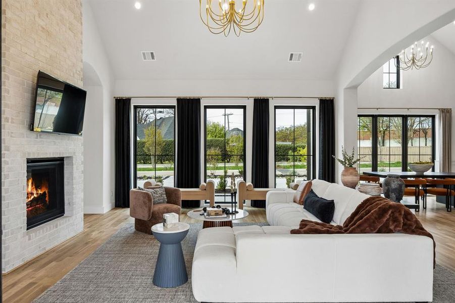 Furnished interior view inside a new home in , Dallas (Image 12).