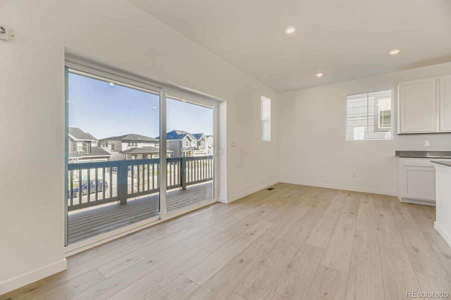 Spacious, unfurnished interior of a new home in Sterling Ranch: The Skyline Collection, Littleton (Image 8).