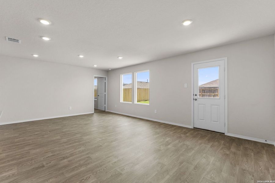 Spacious, unfurnished interior of a new home in Navarro Fields, Seguin (Image 17). Spacious, unfurnished interior of a new home in Navarro Fields, Seguin (Image 17).