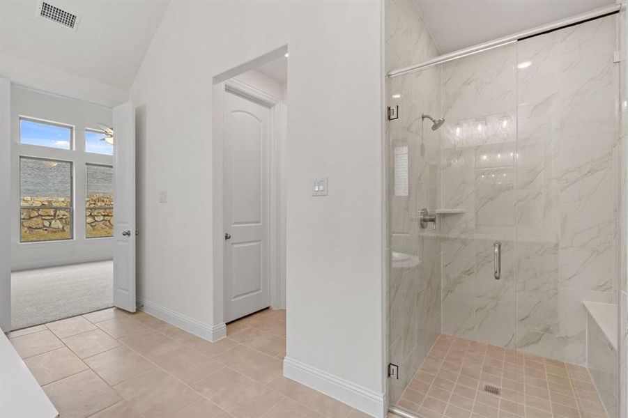 DAL_Painted Tree_Easton_3204 Vermilion Street (21) DAL_Painted Tree_Easton_3204 Vermilion Street (21)