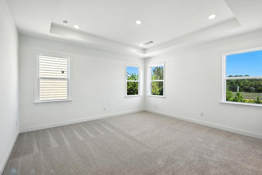 Spacious, unfurnished interior of a new home in Bennett Farm, Loganville (Image 27).