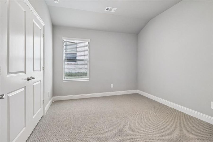 Photo is not of the actual home, but is an inspirational photo of builder’s model home and may depict options, furnishings, and/or decorator features that are not included. Photo is not of the actual home, but is an inspirational photo of builder’s model home and may depict options, furnishings, and/or decorator features that are not included.