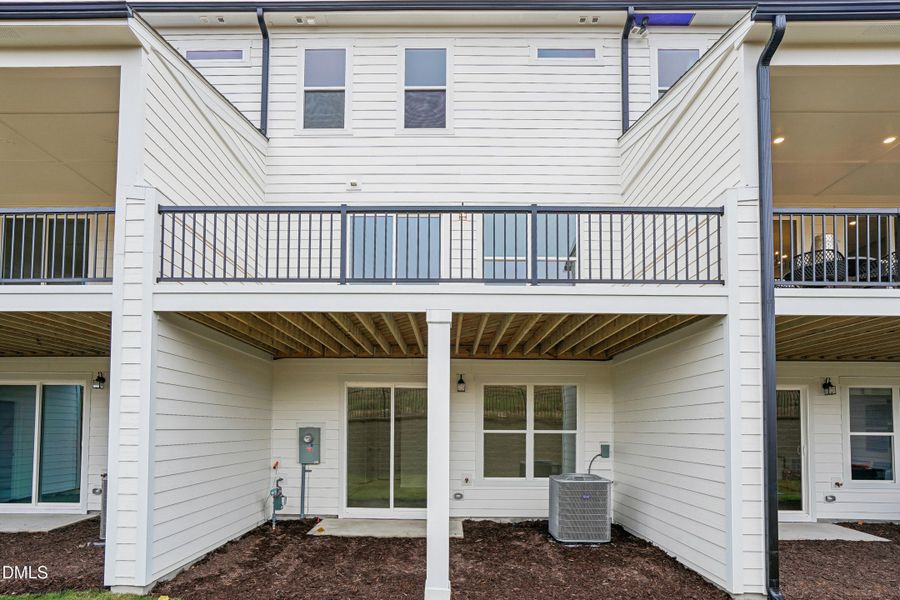 05-Back Elevation