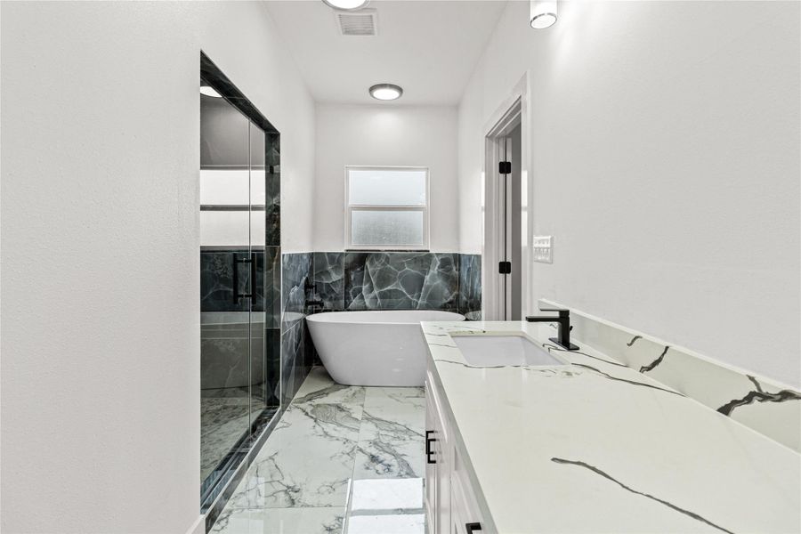 Furnished interior view inside a new home in , Houston (Image 8).