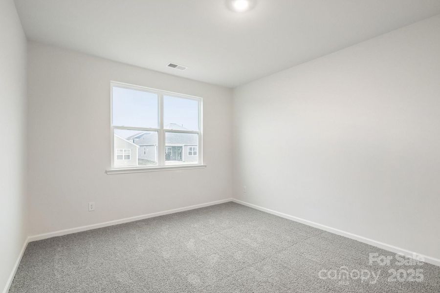 Spacious, unfurnished interior of a new home in Laurelbrook, Sherrills Ford (Image 16).