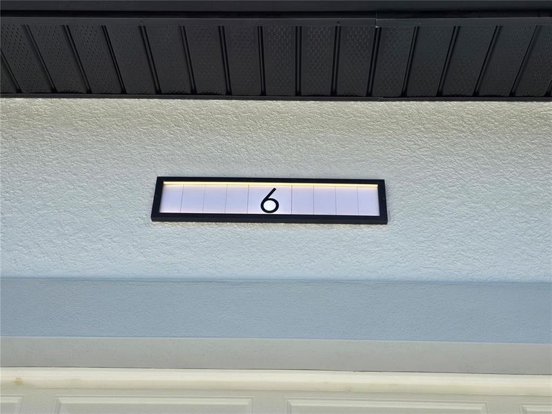 Close-up of interior finishes inside a home in , Homosassa (Image 22).