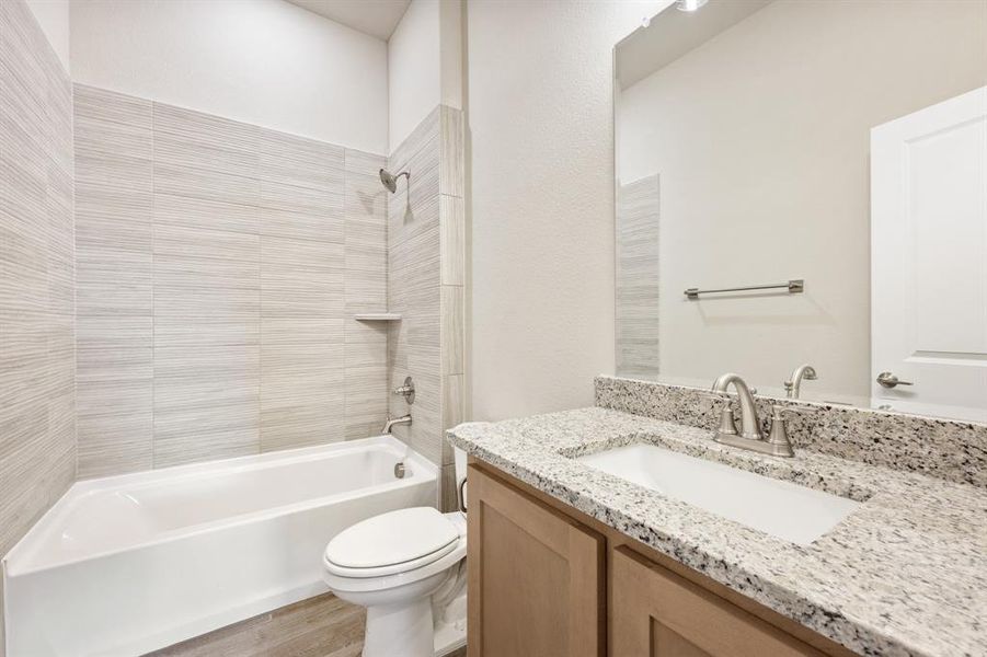 Furnished interior view inside a new home in Sonoma Verde, McLendon-Chisholm (Image 8).