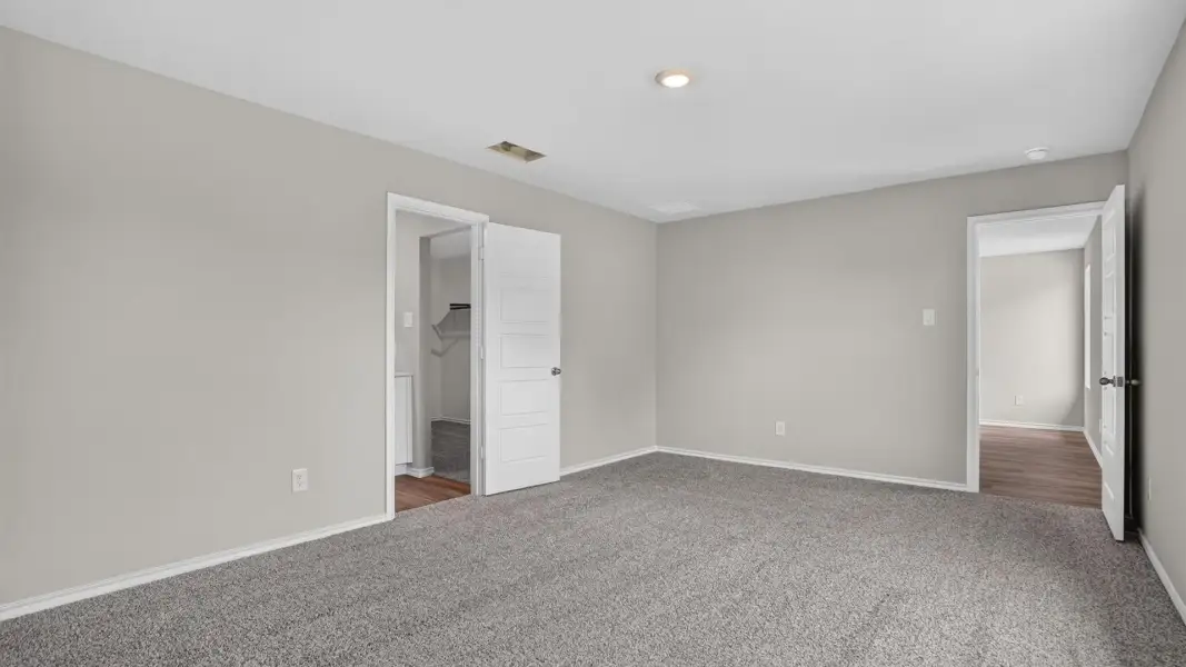 Spacious, unfurnished interior of a new home in Monarch at the Meadows, Ponder (Image 13).