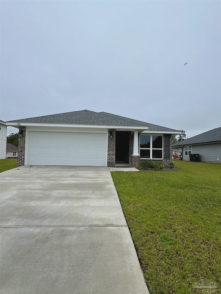 Image 11 of a home in Pine Top.