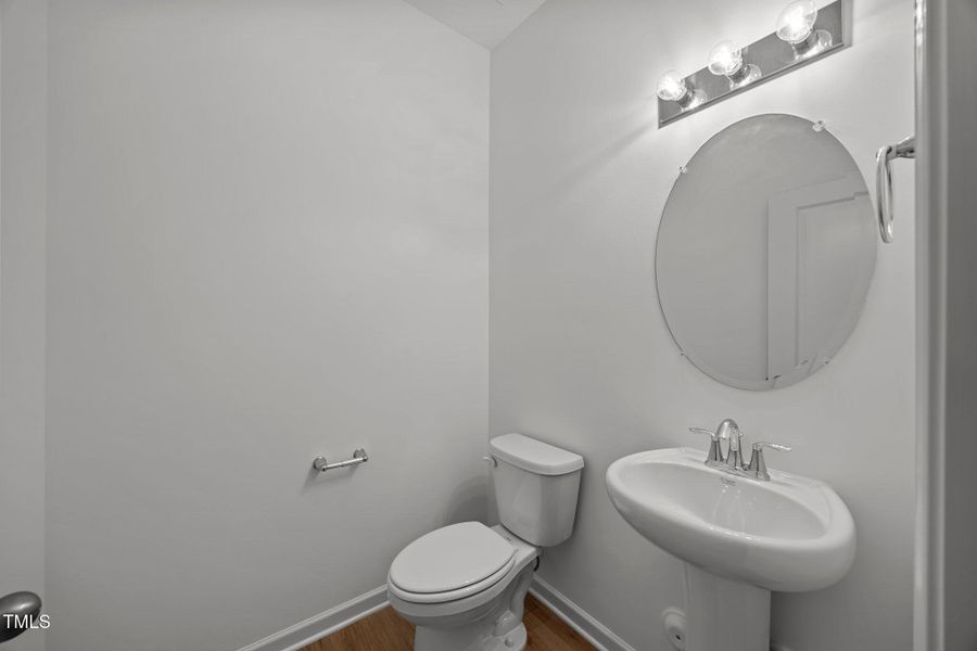 6-web-or-mls-2995 Faucette Burlington NC