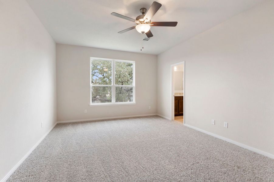Representative unfurnished interior of a home built from the The 2029 by Stylecraft Builders in Hilltop Heights, Waco (Image 13).