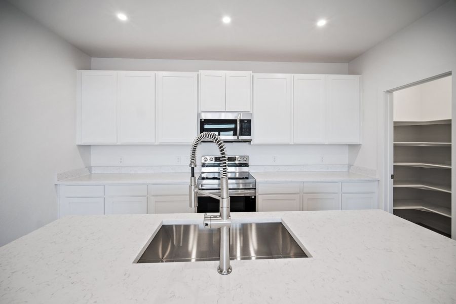 Image 21 of a home in Lyric at RidgeGate Condos.