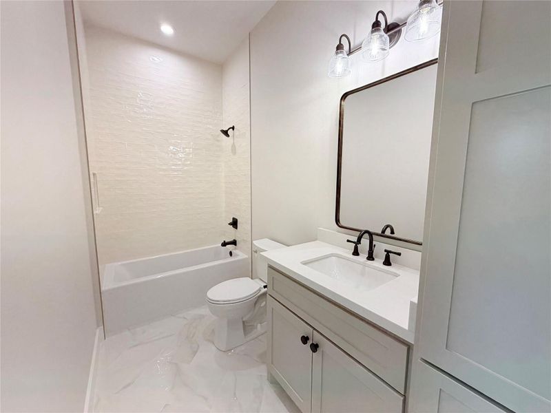 Furnished interior view inside a new home in , Washington (Image 12).