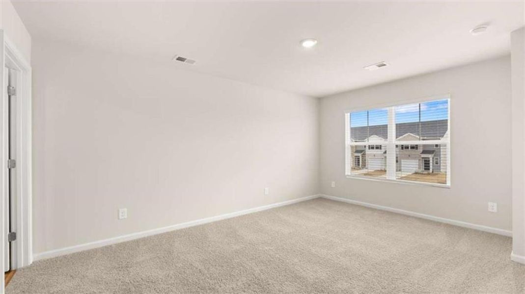 Spacious, unfurnished interior of a new home in The Gables at Agricultural Village, Perry (Image 25).