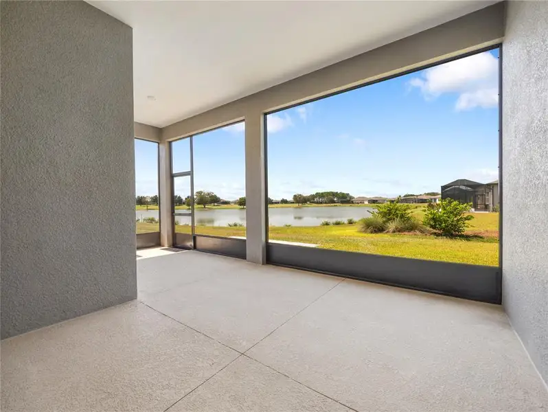 Exterior details and patio area of a home in , Ocala (Image 3).