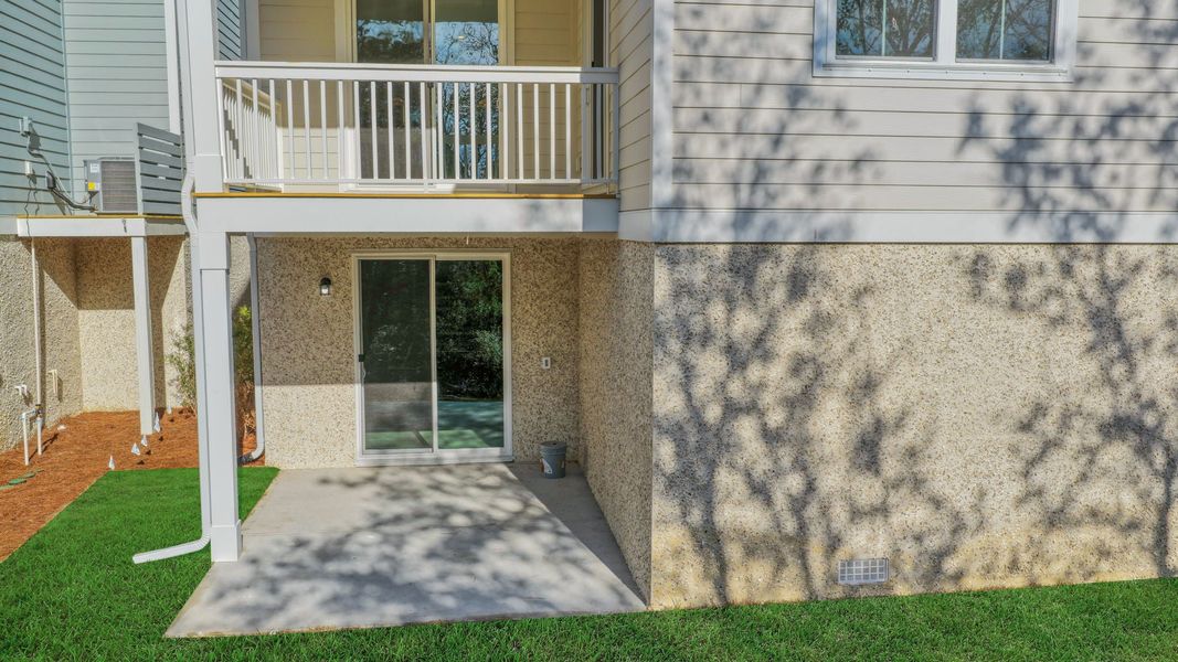 1,999sf New Home in Hilton Head Island, SC. - Slide 7 1,999sf New Home in Hilton Head Island, SC. - Slide 7