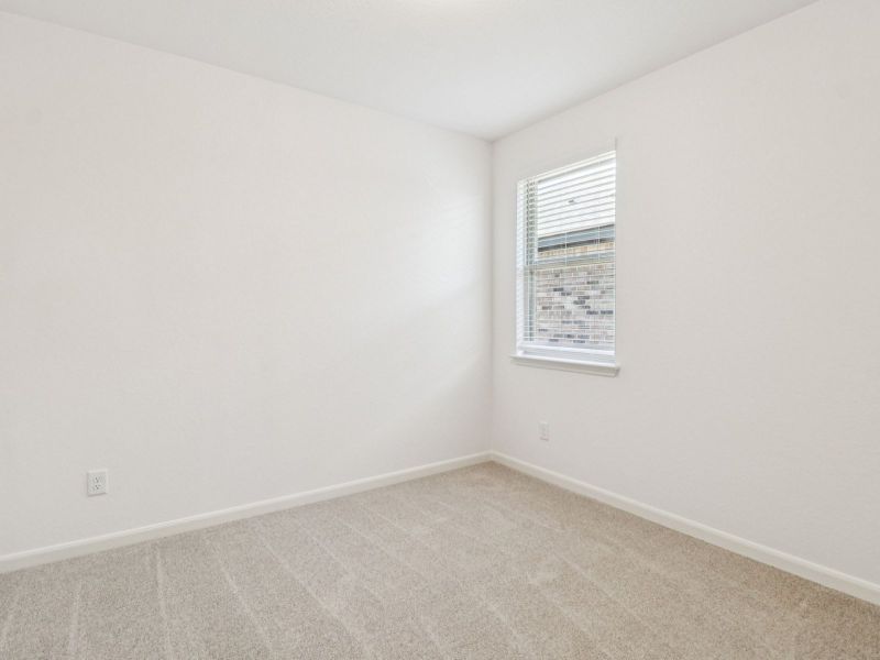 Spacious, unfurnished interior of a new home in Kallison Ranch, San Antonio (Image 30).