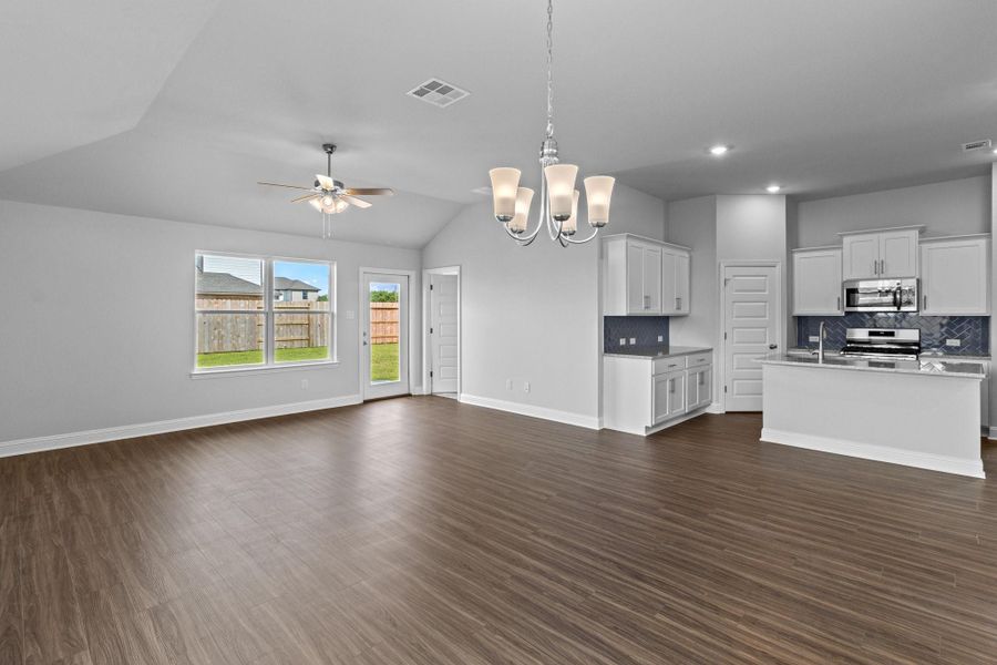 Spacious, unfurnished interior of a new home in River Ranch Trails, Dayton (Image 16). Spacious, unfurnished interior of a new home in River Ranch Trails, Dayton (Image 16).